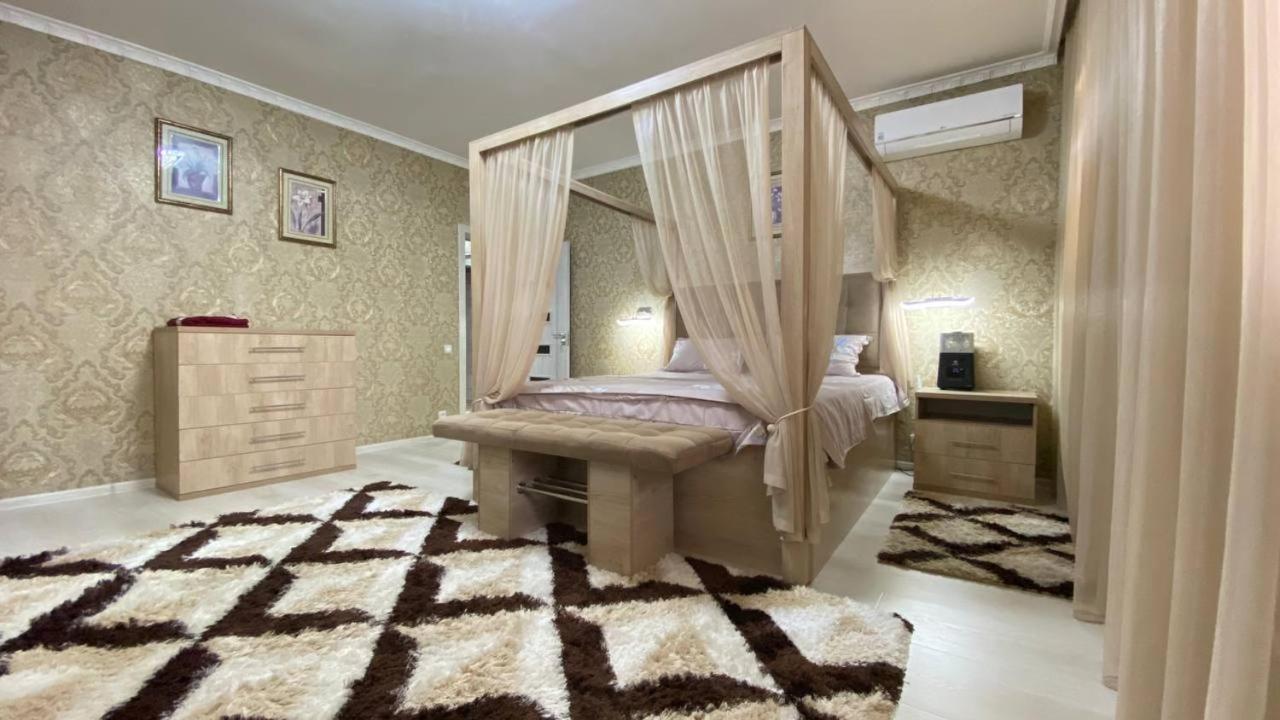 Hi-Tech Apartment In City Center Taschkent Exterior foto
