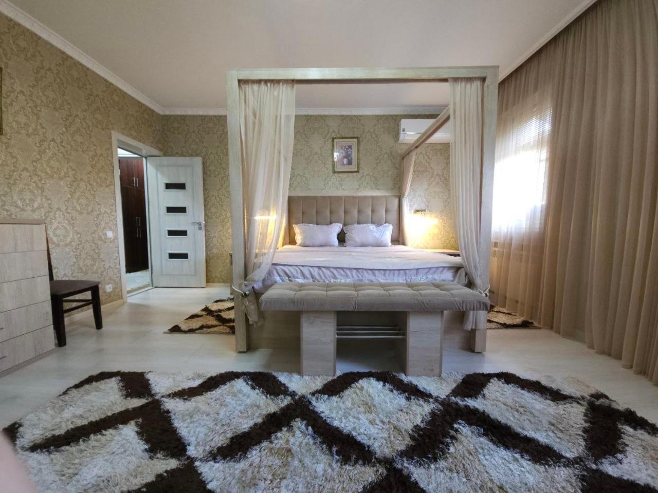 Hi-Tech Apartment In City Center Taschkent Exterior foto