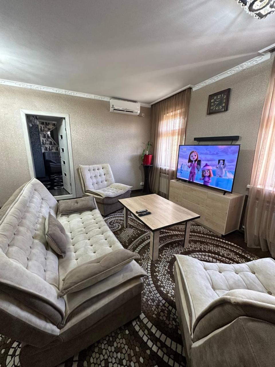 Hi-Tech Apartment In City Center Taschkent Exterior foto
